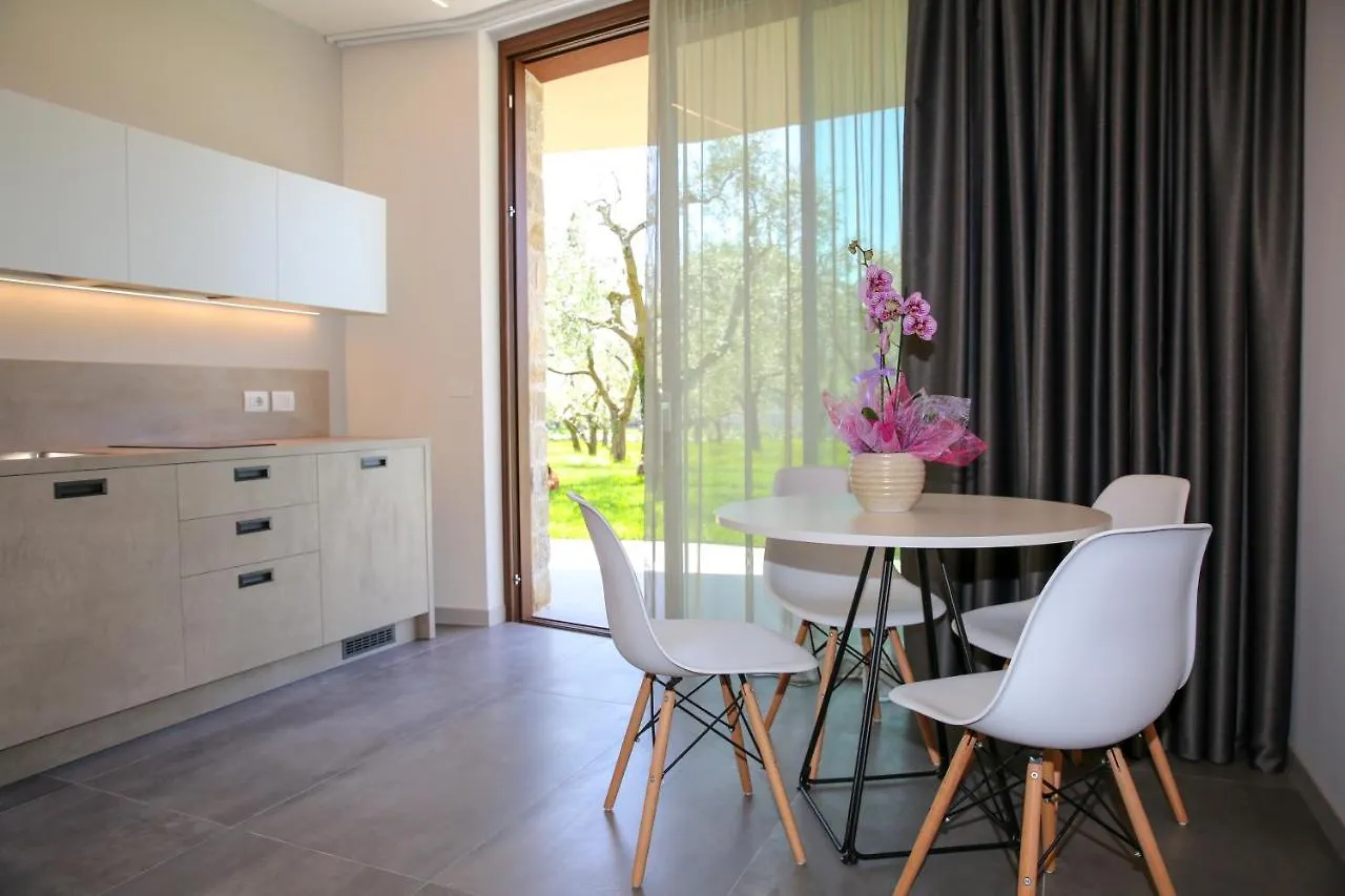 B&B La Cipressina Cavaion Veronese