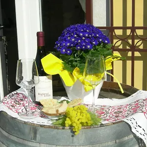 Residenza Lucrezia Apartment